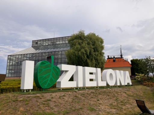 Zielona PL Stadt der tausend Figuren